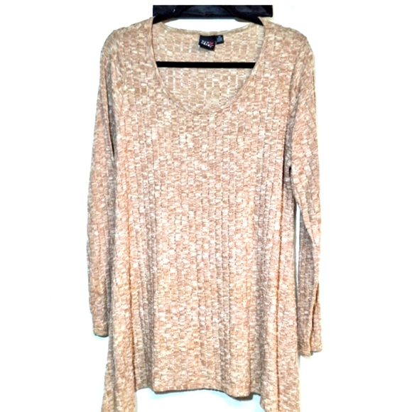 EYE CANDY 2XL SWEATER - Picture 1 of 7